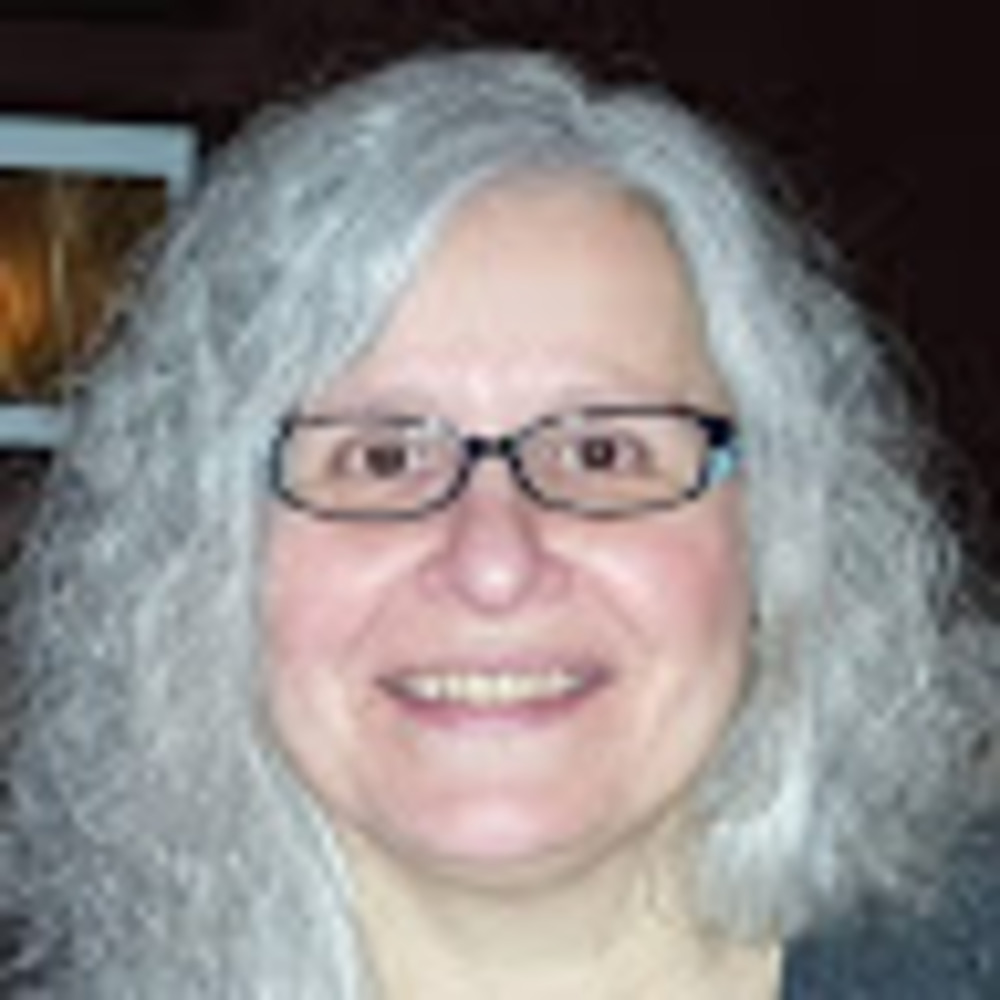 Meet your Posher, Liz